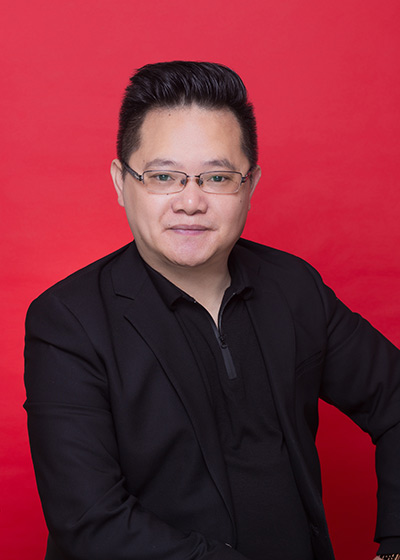사오관학원 음악대학 부학장 친웨이, 오라이신소재 방문 오라이의 노래 창작 논의